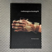 cadeaugeschenkgift