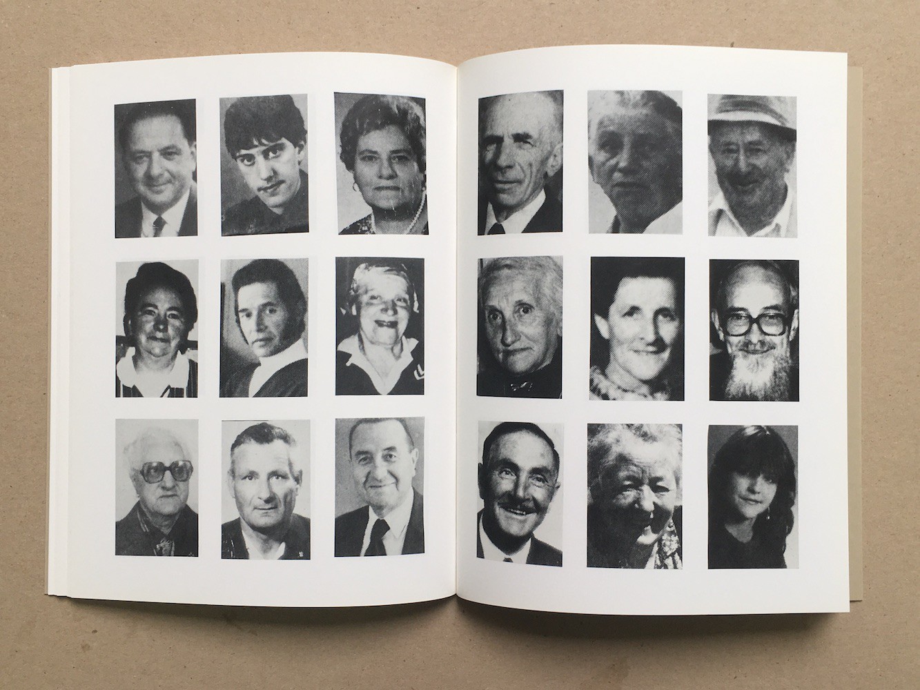 les-suisses-morts-gunter-metken-museum-fur-moderne-kunst
