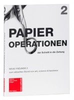 Papier Operationen - Der Schnitt in die Zeitung