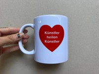 "Künstler heilen Künstler" - mug - Ben Ross