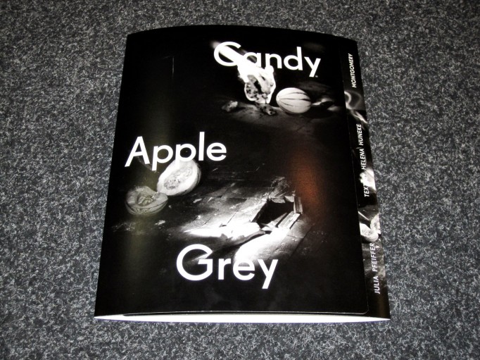 candy_apple_grey_julia_pfeiffer_1610