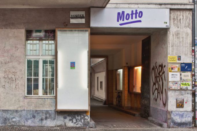 Archie_Chekatouski_The_3rd_Third_Show_Motto_Berlin_1-2-768x512