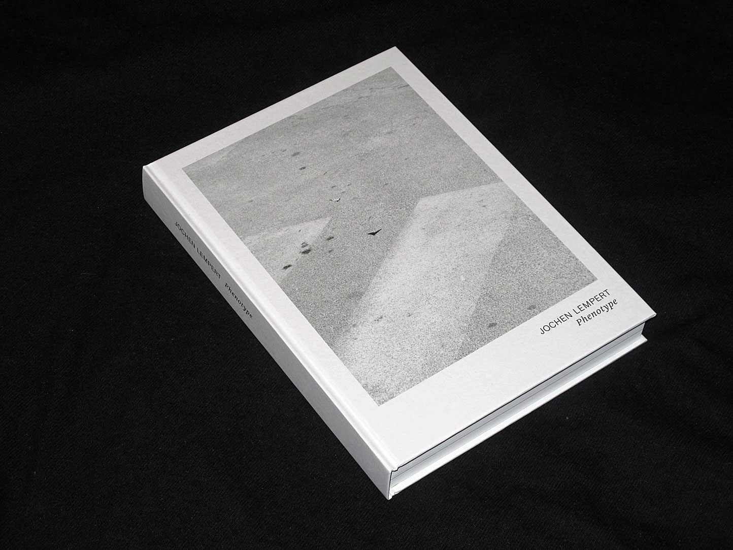 MOTTO DISTRIBUTION » Blog Archive » Phenotype. Jochen Lempert