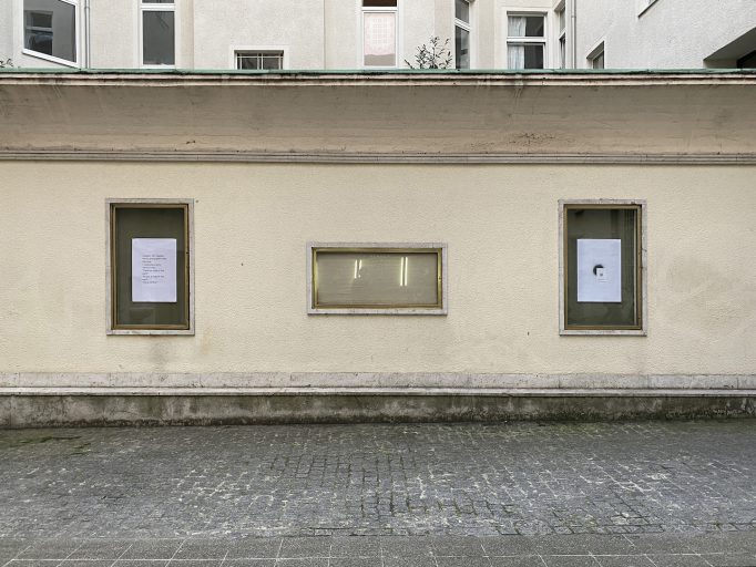 Dark Advances: ‘Affect Aliens’, Curated by Lilly Markaki |  Anna Winslow, Candice Nembhard, Céline Mathieu, Danya, Genevieve  Costello, Jesse Darling, Kari Rosenfeld, Kwamé Sorrell, Lilly Markaki,  Lou Lou Sainsbury, Lucie de Bréchard, Spiros Kokkonis, Toni Brell, 06.08.2022 - 04.12.2022, Motto Berlin