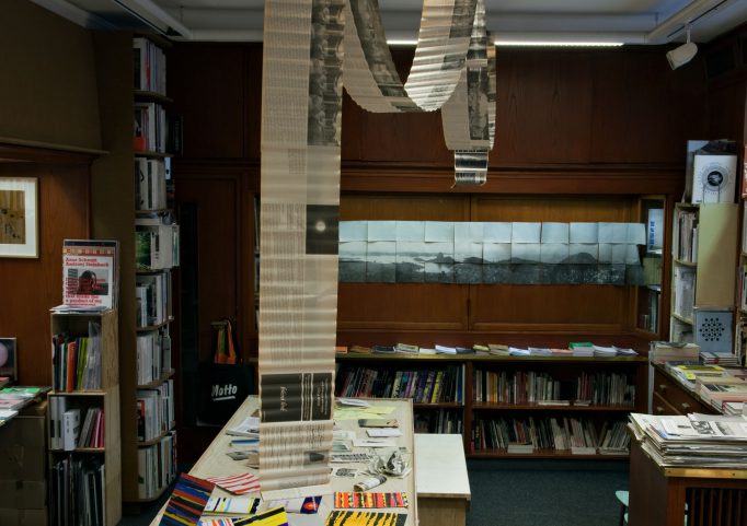 Devonian Press / Capacete / Panaview, 04.2013, Motto Berlin