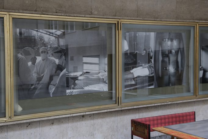 Ein Jahrhundert der Verletzten Männer / A Century of Injured Men, Bernhard Cella and Art&Girls, 10.02.2023 - 03.04.2023, Motto Berlin